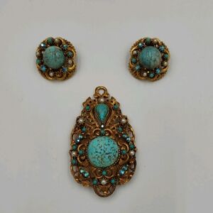VINTAGE FLORENZA Turquoise Pendant/Pin with Matching Earrings
